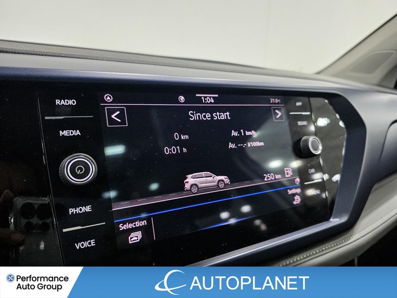 2024 Volkswagen Taos Comfortline - FINANCE @$77/WK OR LEASE @$93/WK Photo