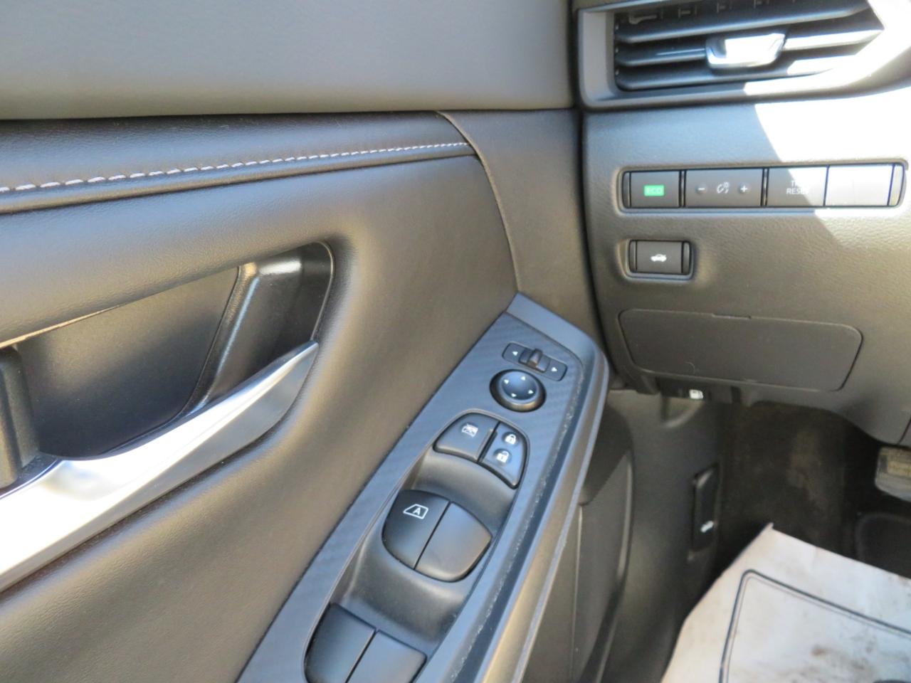 2022 Nissan Sentra S Photo