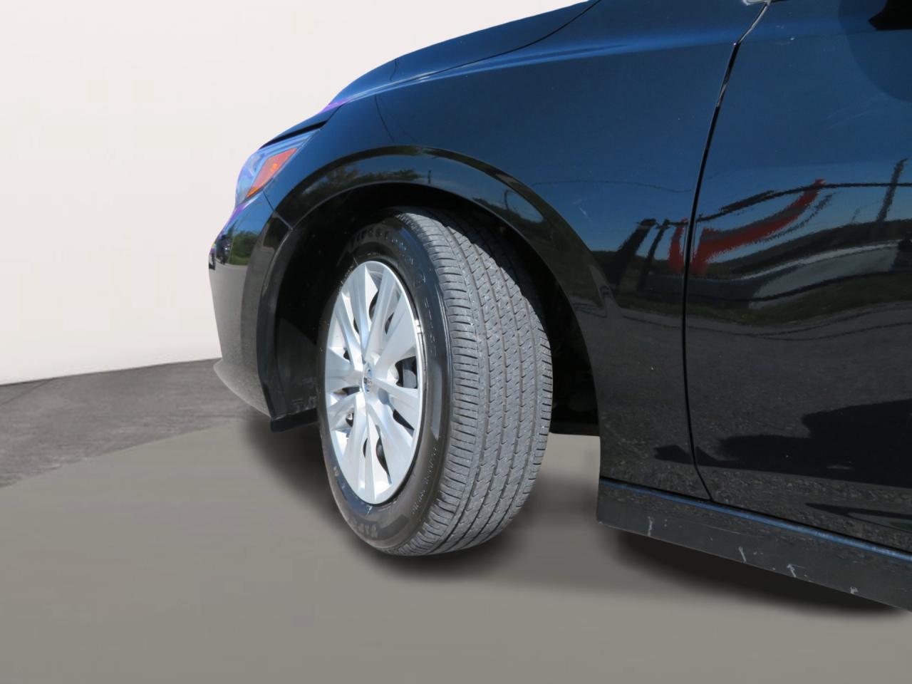 2022 Nissan Sentra S Photo