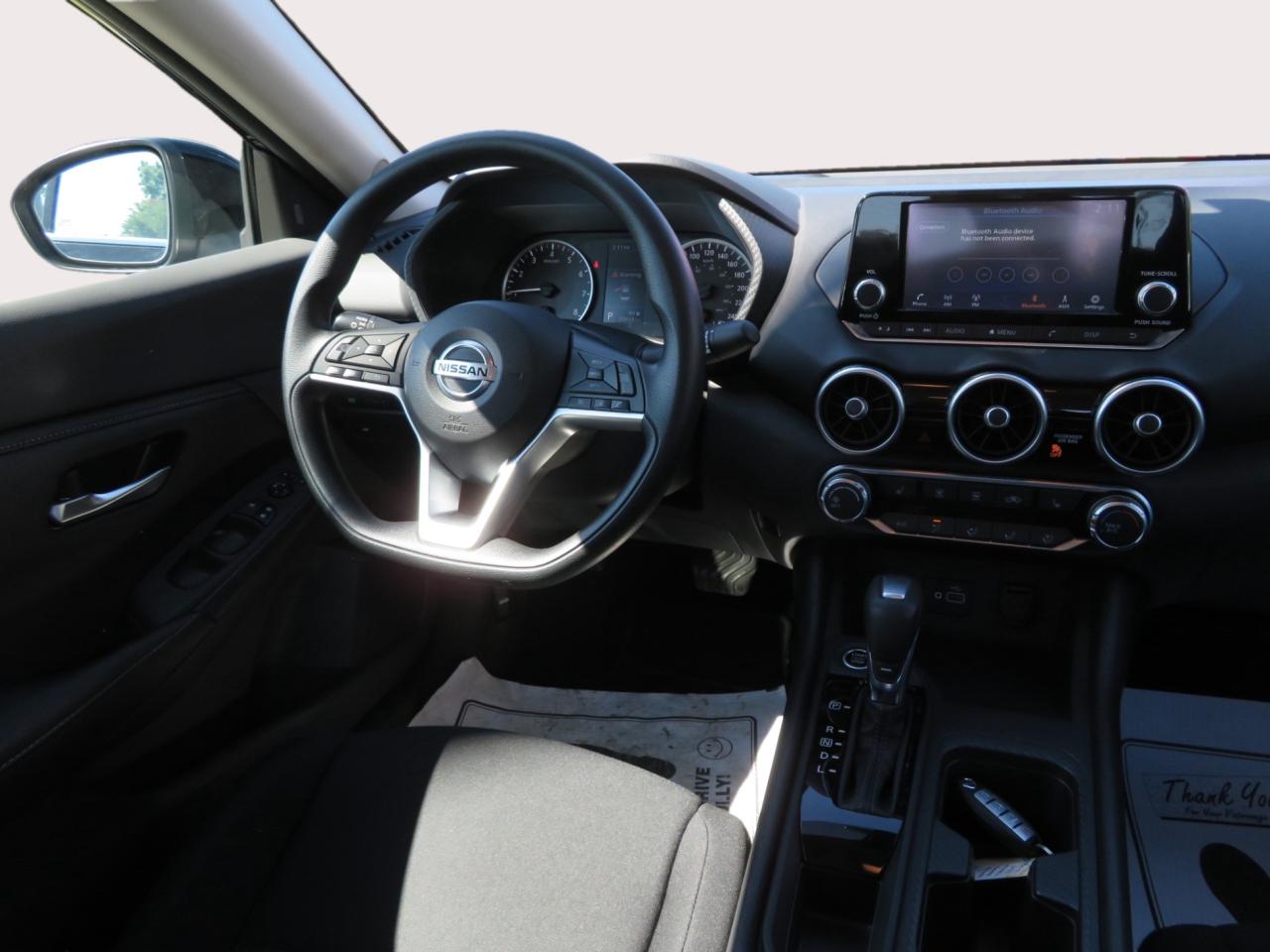 2022 Nissan Sentra S Photo