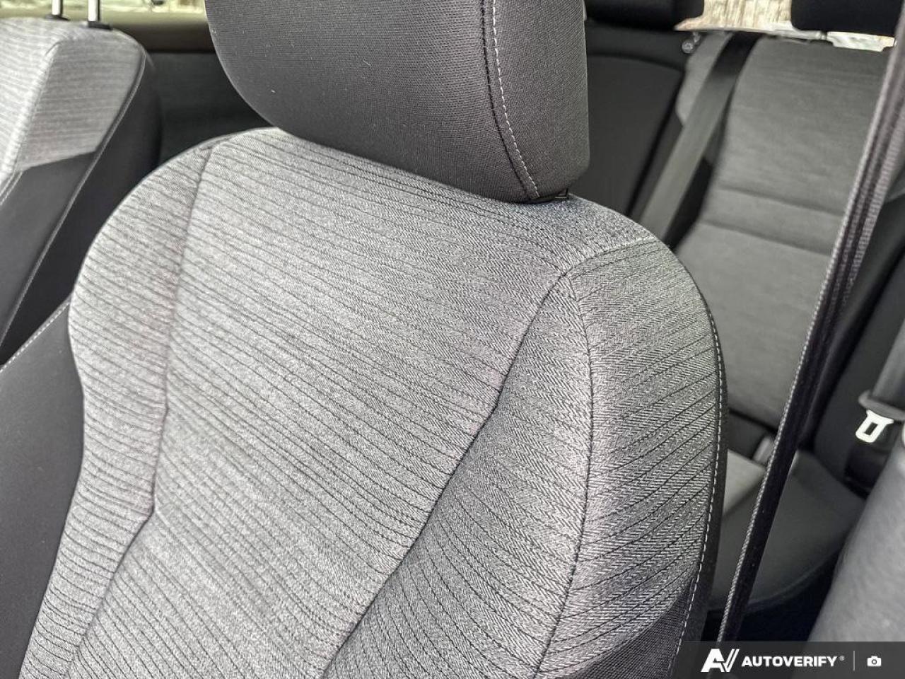 2023 Nissan Rogue SV Photo