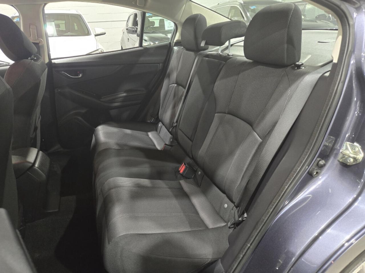 2018 Subaru Impreza AWD 17 Alloy Wheels Automatic Sedan Apple CarPlay Photo