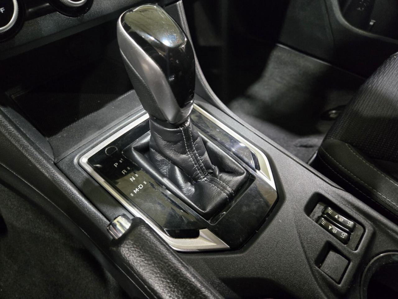 2018 Subaru Impreza AWD 17 Alloy Wheels Automatic Sedan Apple CarPlay Photo