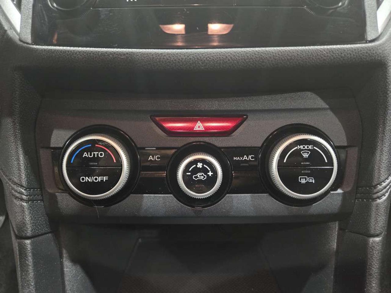 2018 Subaru Impreza TOURING PKG AWD 17 Alloy Wheels Automatic Sedan Apple CarPlay Heated Seat Foglights Photo