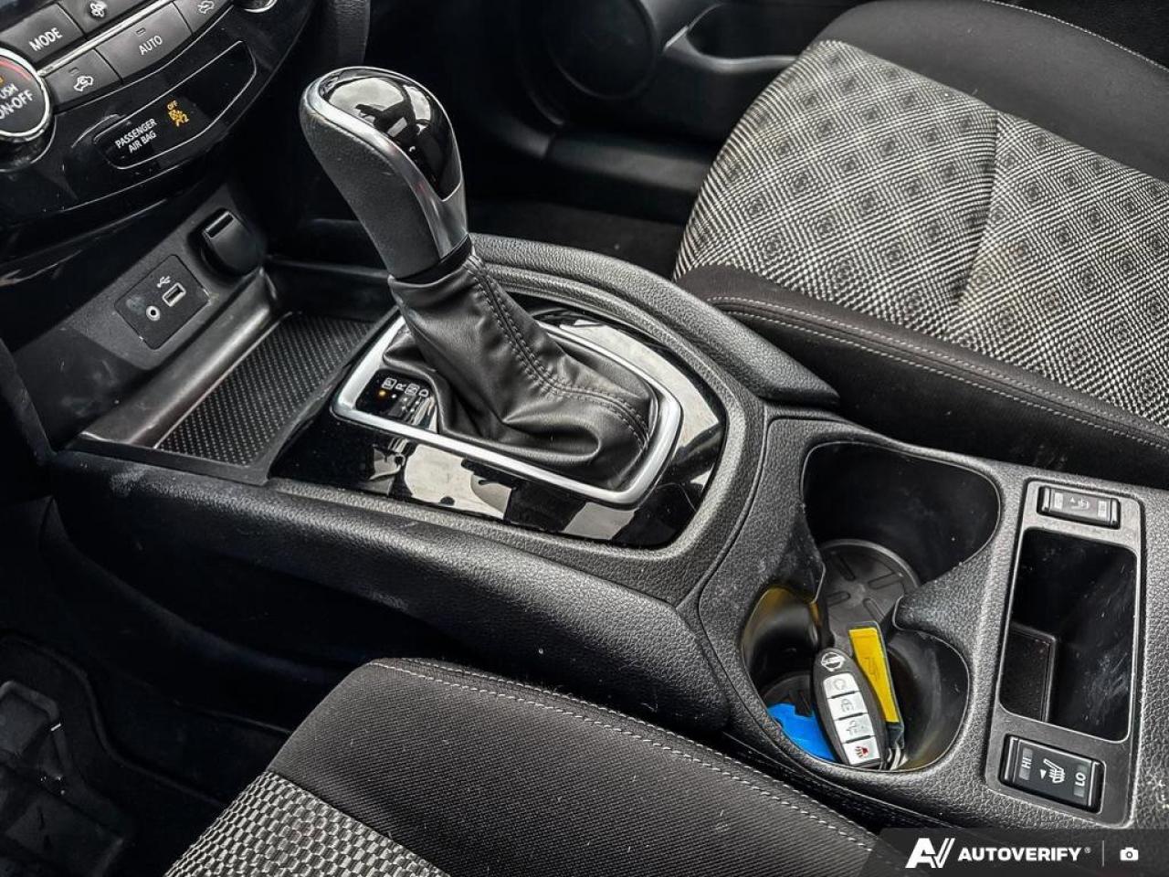 2020 Nissan Qashqai SV Photo