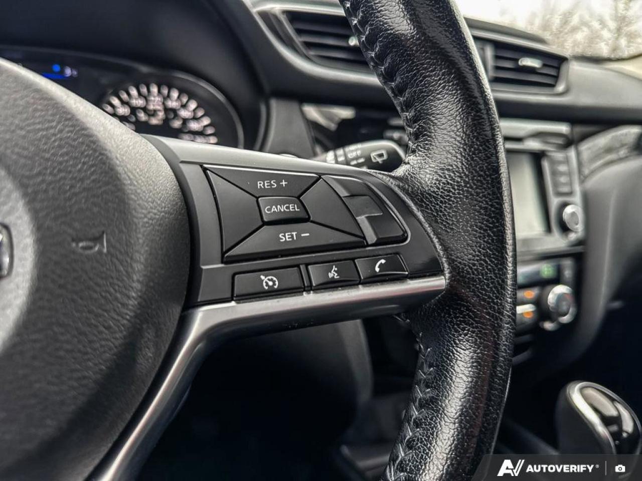 2020 Nissan Qashqai SV Photo