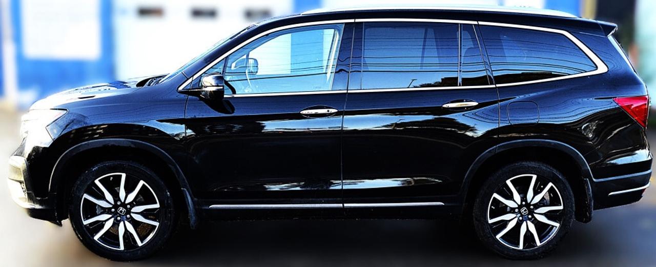 2022 Honda Pilot TOURING 8 Passenger 4dr All-Wheel Drive Automatic Photo