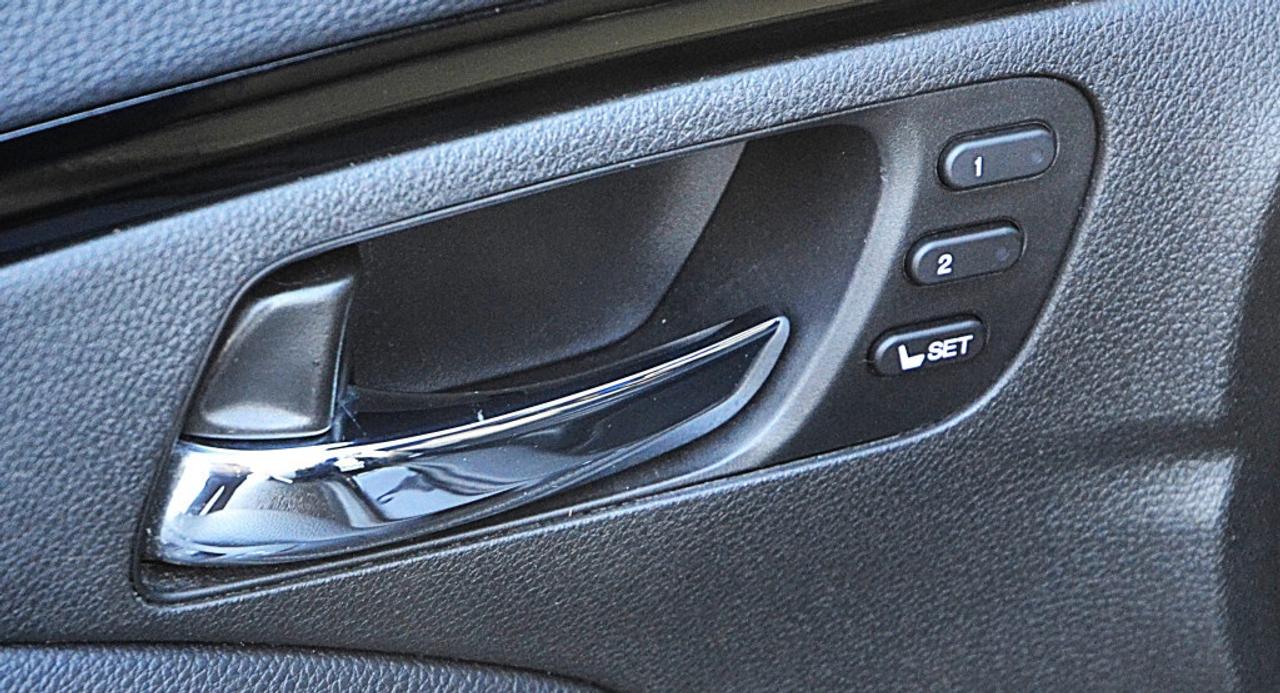 2022 Honda Pilot TOURING 8 Passenger 4dr All-Wheel Drive Automatic Photo