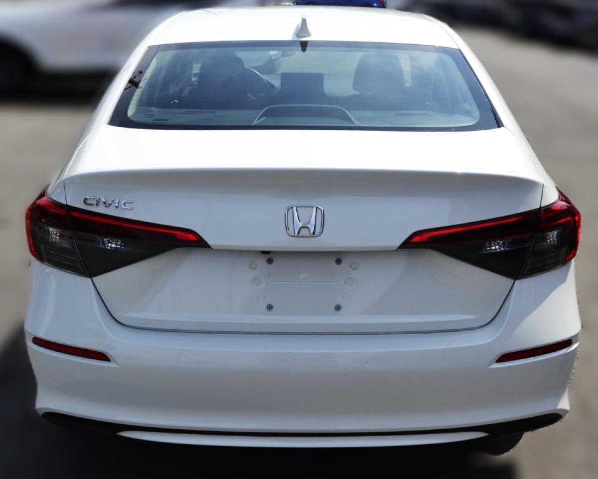 2022 Honda Civic Sedan EX CVT Photo3