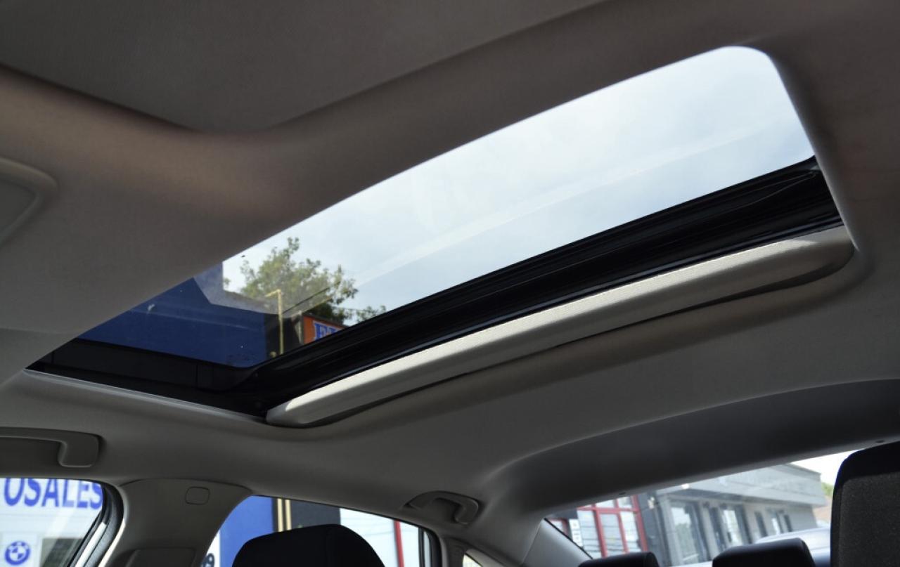 2022 Honda Civic Sedan EX CVT Photo