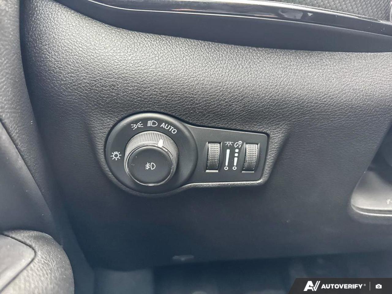 2024 Jeep Compass Trailhawk Photo