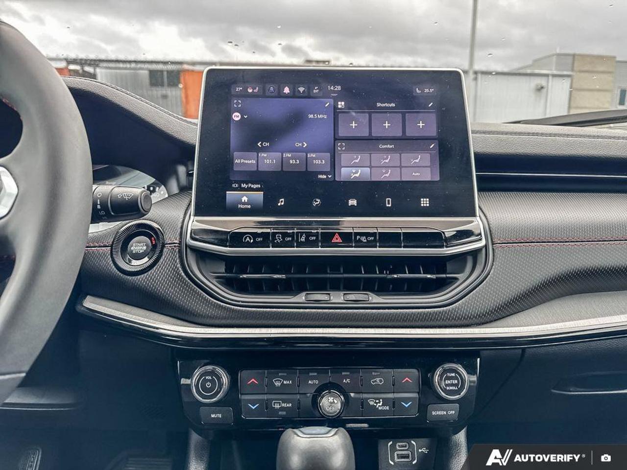 2024 Jeep Compass Trailhawk   Leather Seats   Android Auto   Apple C Photo