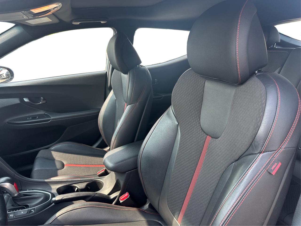 2019 Hyundai Veloster Turbo / Heated Seats / Sunroof / Camera Photo