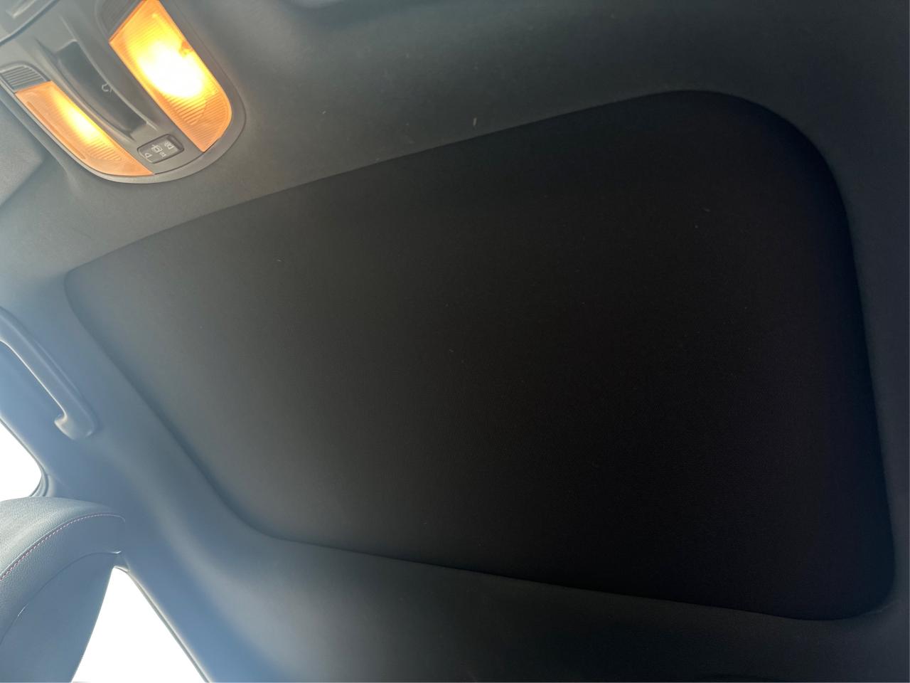 2019 Hyundai Veloster Turbo / Heated Seats / Sunroof / Camera Photo