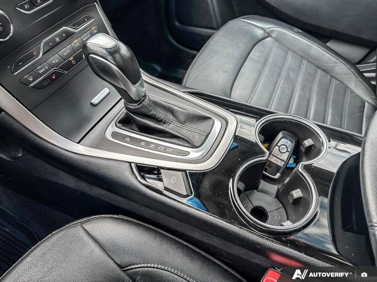 2018 Ford Edge SEL Photo