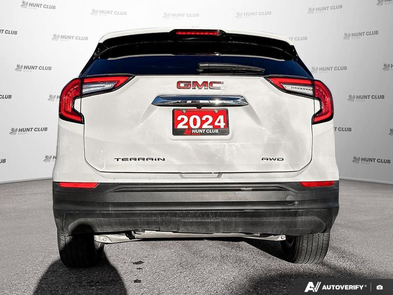 2024 GMC Terrain SLE Photo