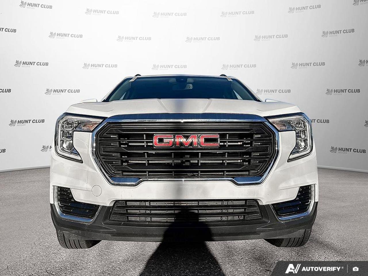 2024 GMC Terrain SLE   Heated Seats  Apple CarPlay   Rear Camera Photo