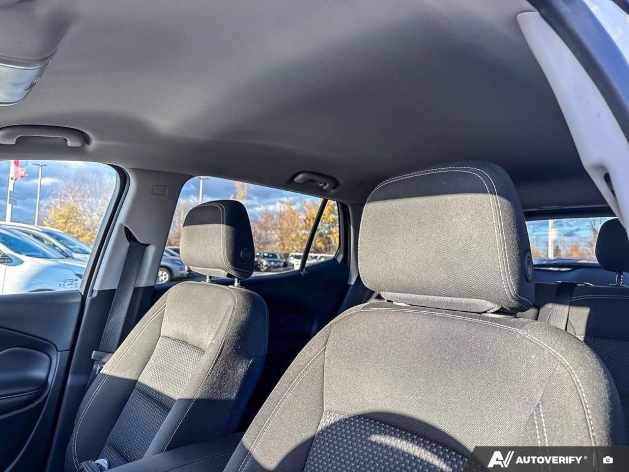 2024 GMC Terrain SLE   Heated Seats  Apple CarPlay   Rear Camera Photo