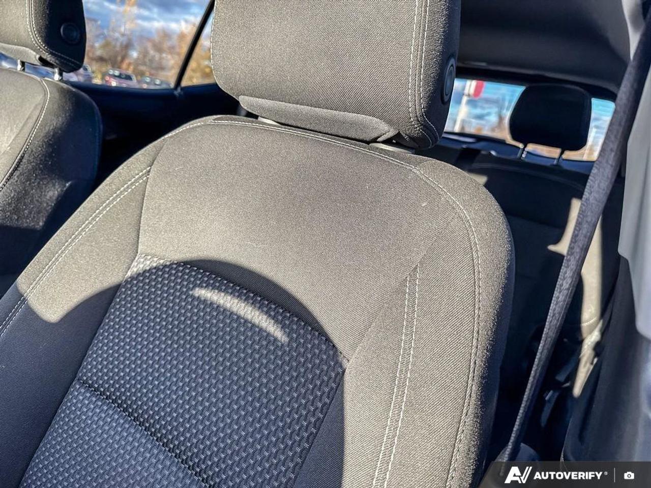 2024 GMC Terrain SLE   Heated Seats  Apple CarPlay   Rear Camera Photo