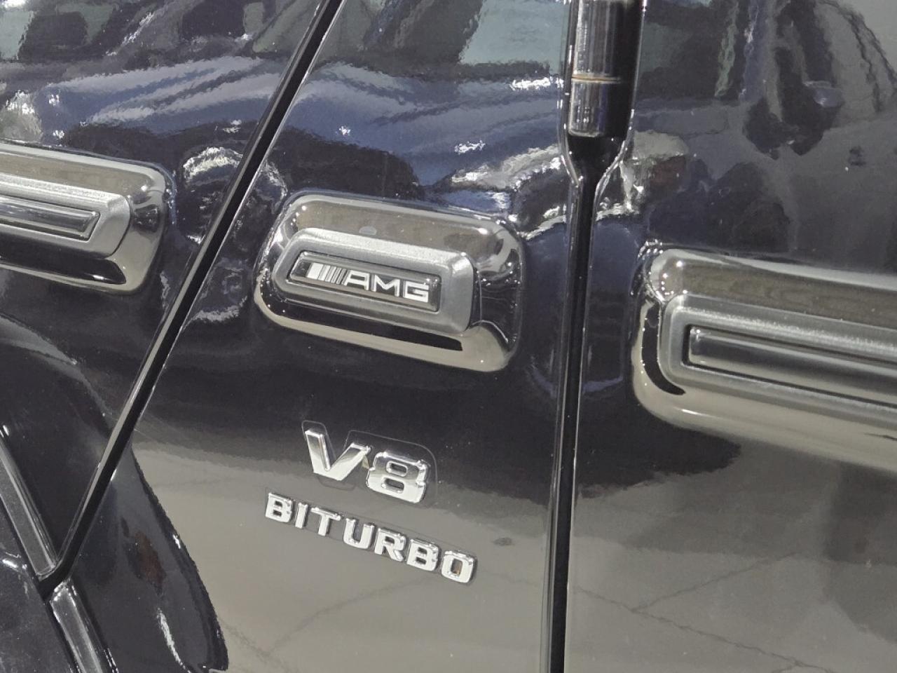 2019 Mercedes-Benz G-Class AMG G63 4X4 22 Black Rims Photo