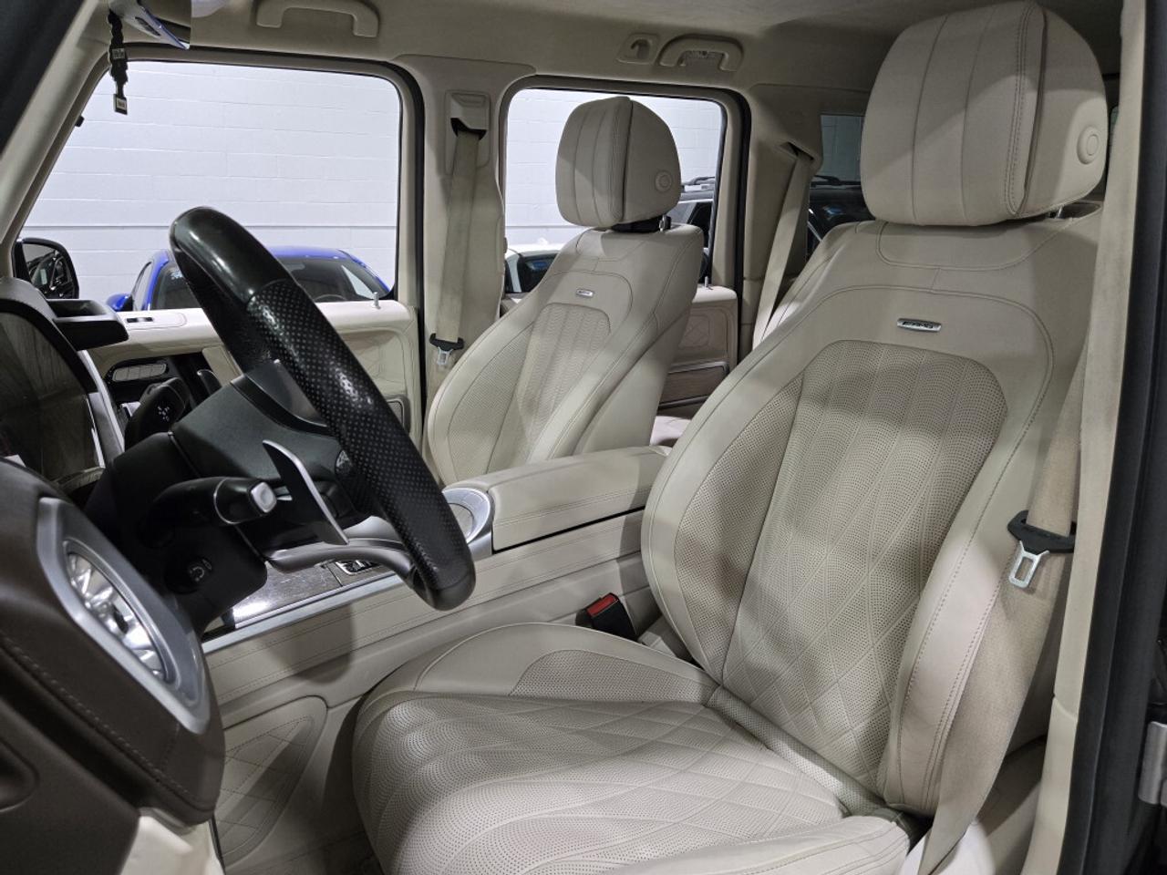 2019 Mercedes-Benz G-Class AMG G63 4X4 22 Black Rims Photo