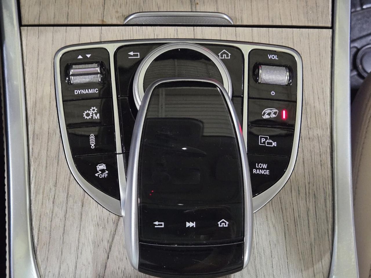 2019 Mercedes-Benz G-Class AMG G63 4X4 22 Black Rims Photo