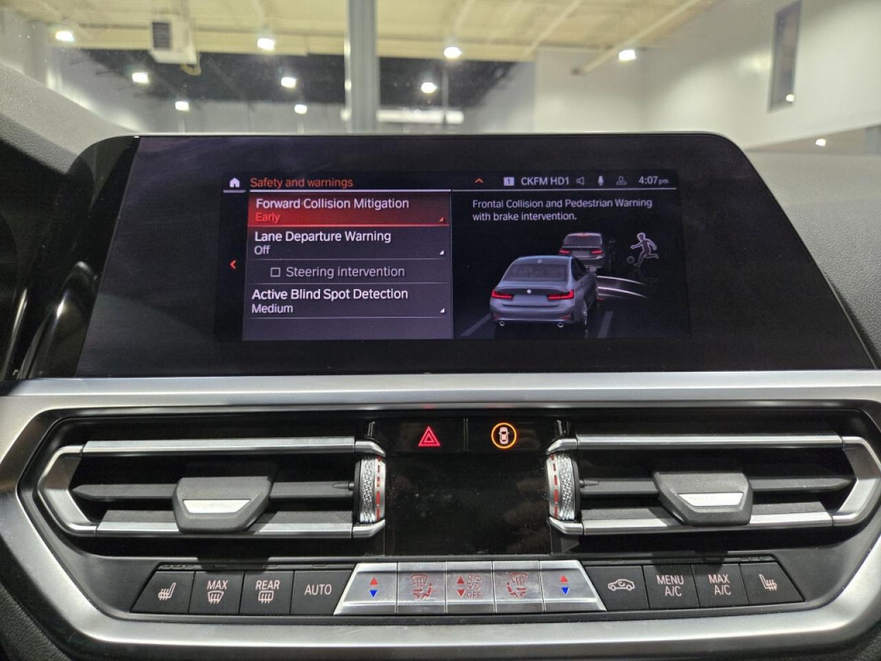 2021 BMW 330xi AWD No Accident Apple CarPlay Navigation Sunroof Photo