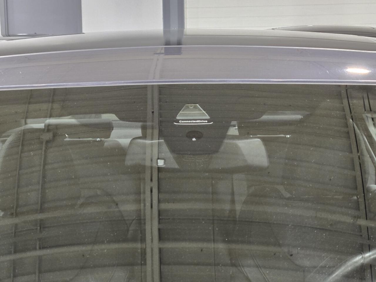 2021 BMW 330xi AWD No Accident Apple CarPlay Navigation Sunroof Photo