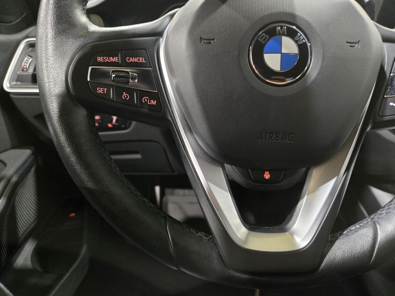 2021 BMW 330xi AWD No Accident Apple CarPlay Navigation Sunroof Photo