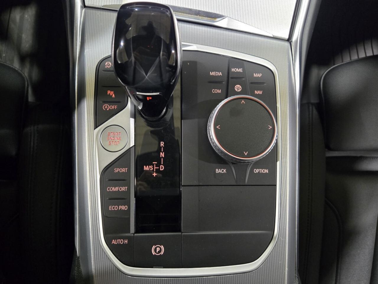 2021 BMW 330xi AWD No Accident Apple CarPlay Navigation Sunroof Photo