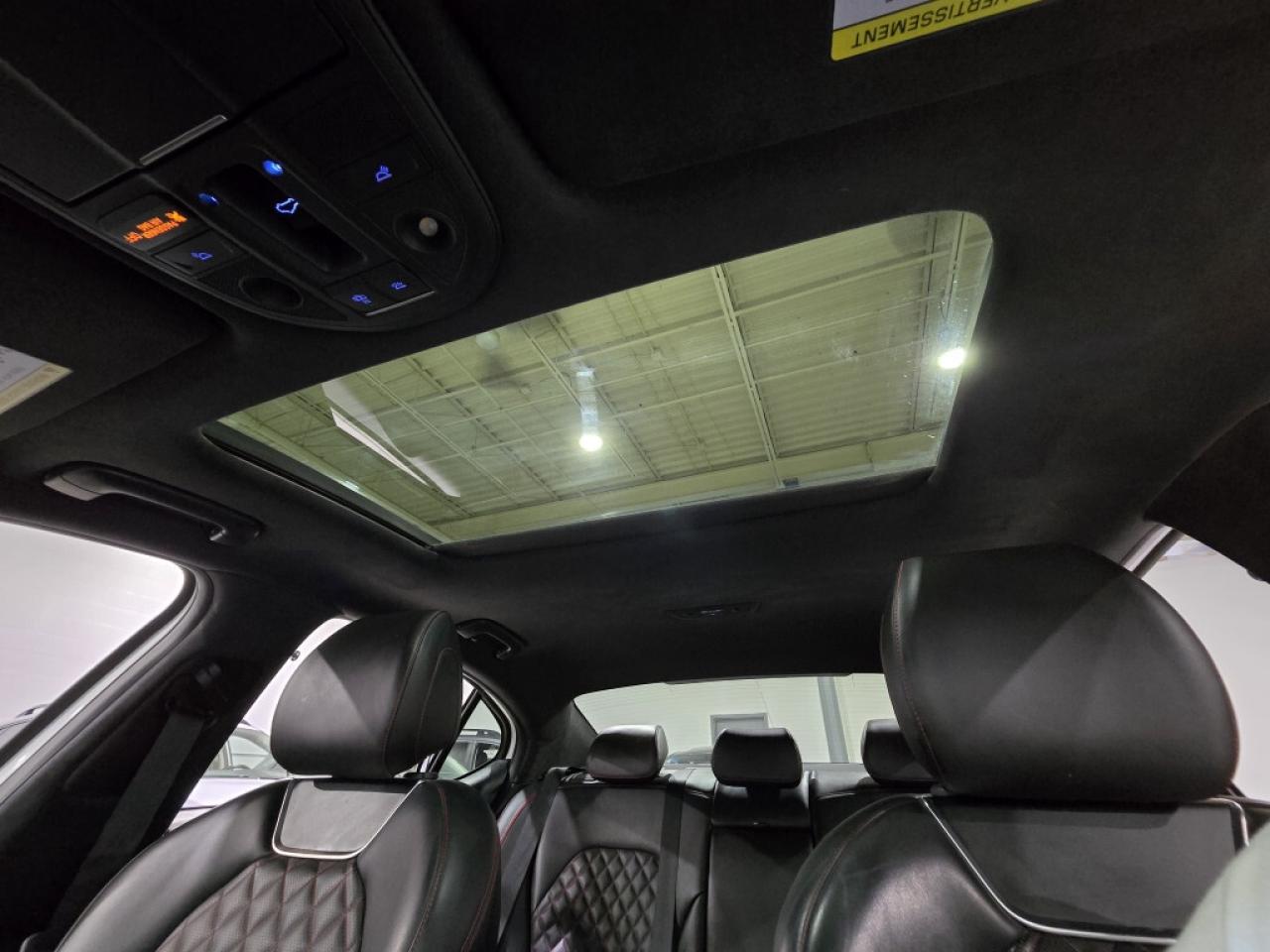 2020 Genesis G70 3.3T Sport AWD Navigation Backup Cam Brembo Brakes Photo