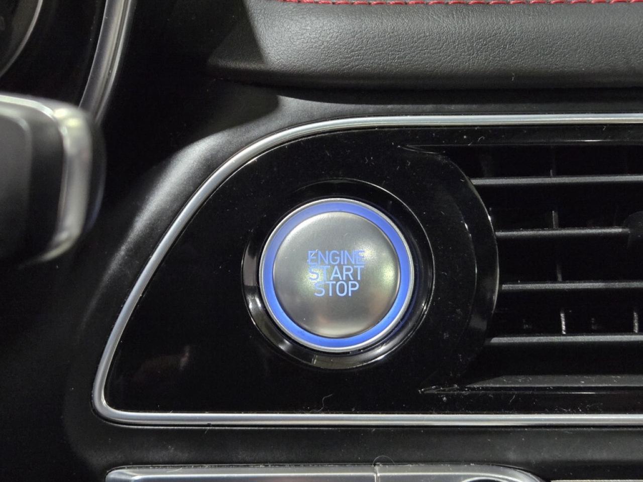 2020 Genesis G70 3.3T Sport AWD Navigation Backup Cam Brembo Brakes Photo