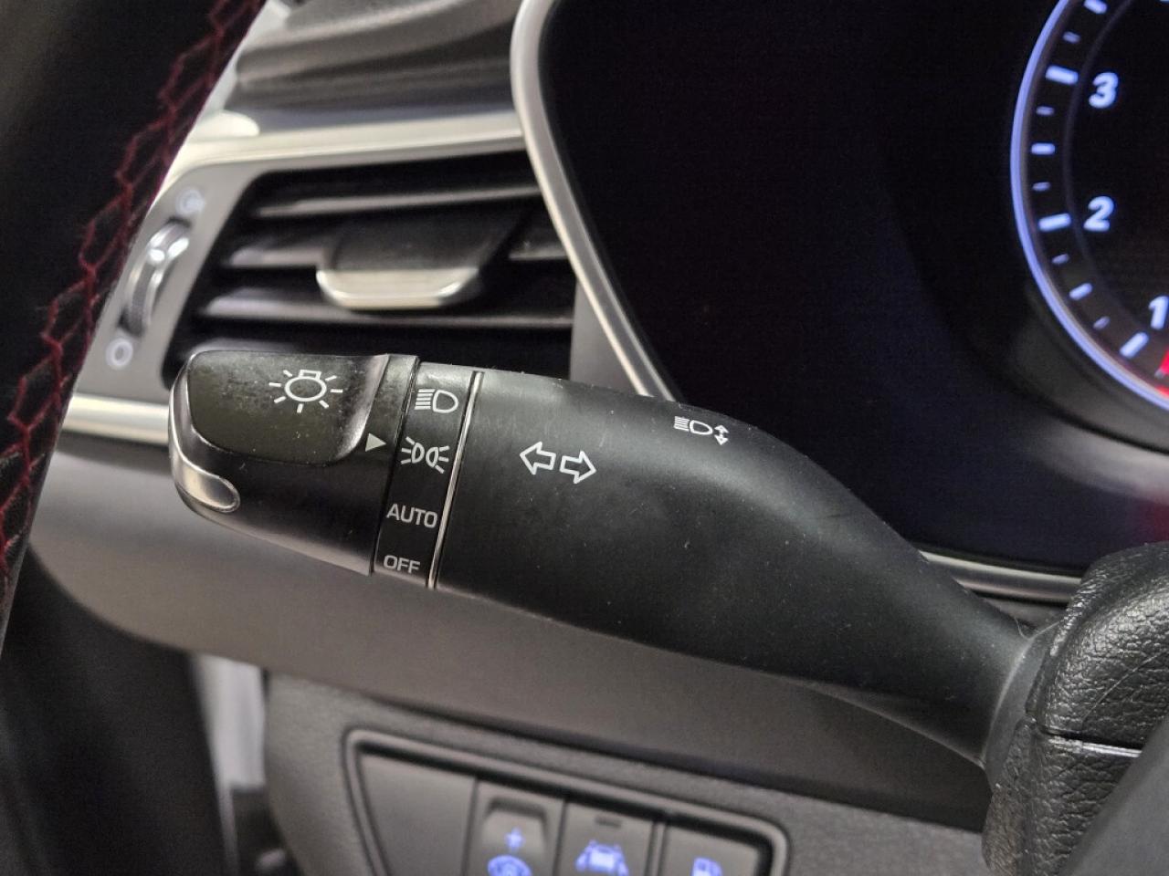 2020 Genesis G70 3.3T Sport AWD Navigation Backup Cam Brembo Brakes Photo