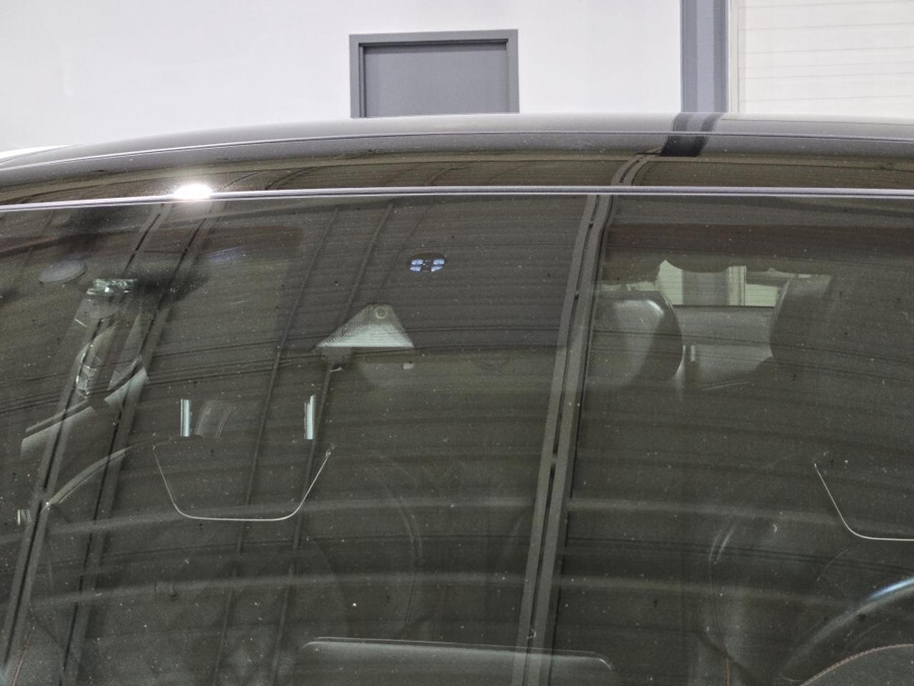 2020 Genesis G70 3.3T Sport AWD Navigation Backup Cam Brembo Brakes Photo