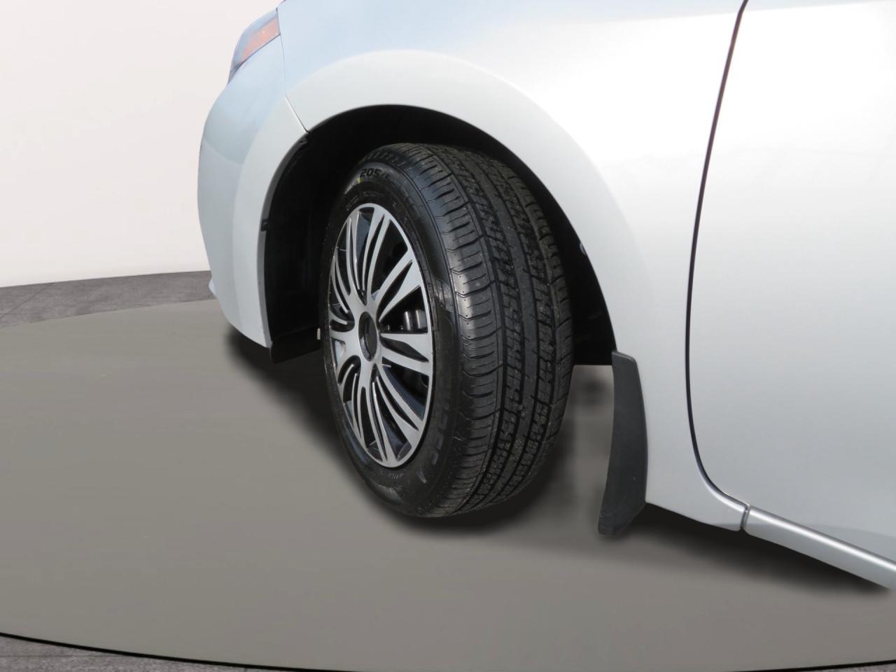 2014 Toyota Corolla CE Photo