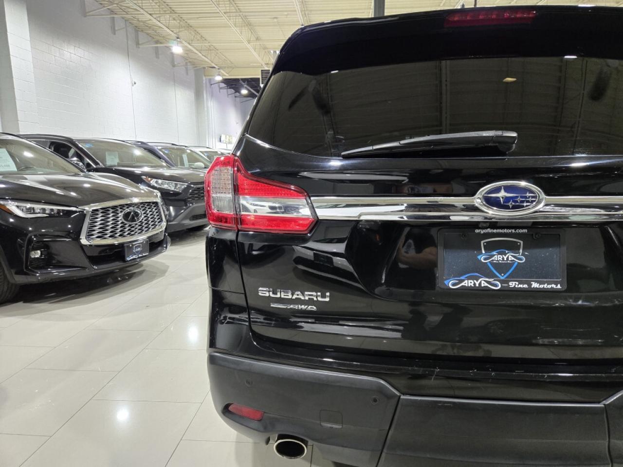 2019 Subaru ASCENT Limited 8 Passenger NO ACCIDENTS LOCAL ONTARIO VEH Photo