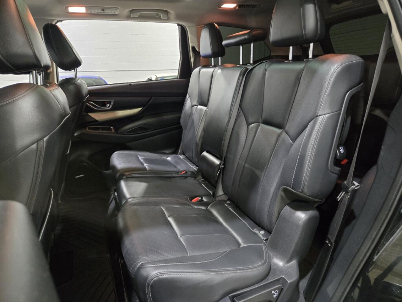 2019 Subaru ASCENT Limited 8 Passenger NO ACCIDENTS LOCAL ONTARIO VEH Photo