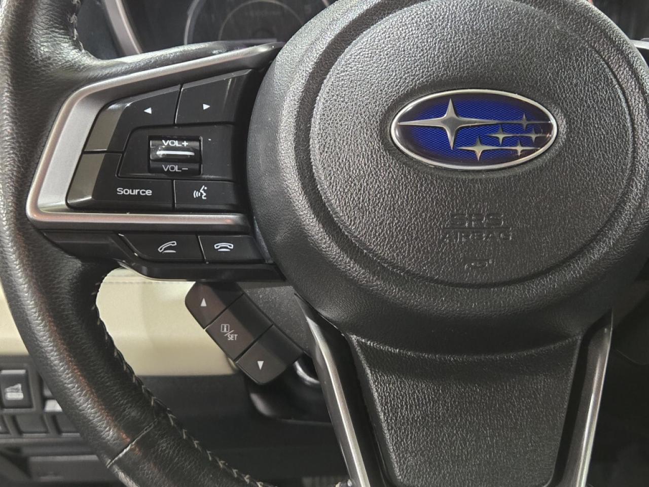 2019 Subaru ASCENT Limited 8 Passenger NO ACCIDENTS LOCAL ONTARIO VEH Photo