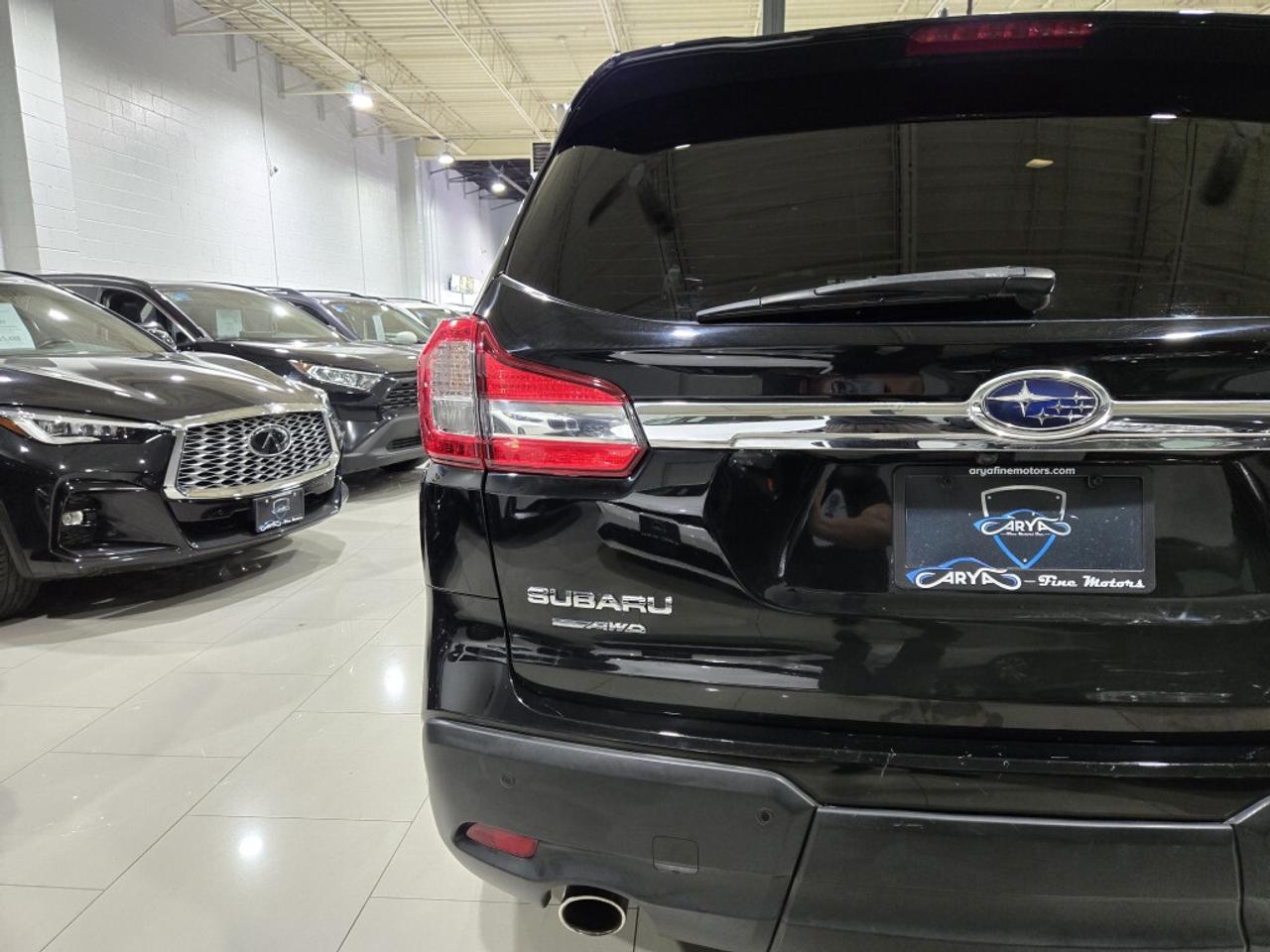 2019 Subaru ASCENT Limited 8 Passenger NO ACCIDENTS LOCAL ONTARIO VEH Photo