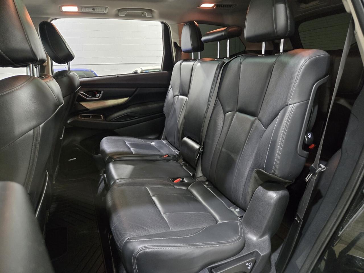 2019 Subaru ASCENT Limited 8 Passenger NO ACCIDENTS LOCAL ONTARIO VEH Photo