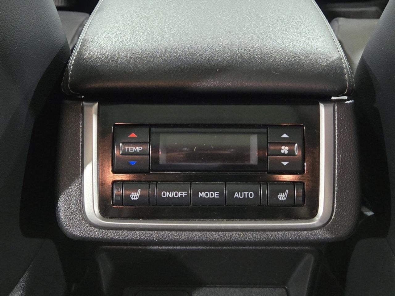 2019 Subaru ASCENT Limited 8 Passenger NO ACCIDENTS LOCAL ONTARIO VEH Photo