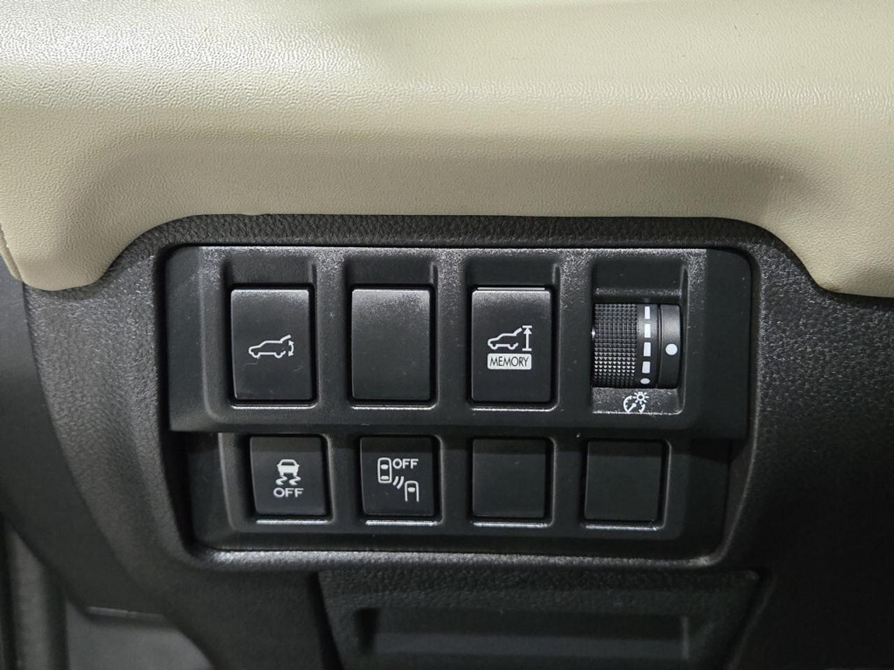 2019 Subaru ASCENT Limited 8 Passenger NO ACCIDENTS LOCAL ONTARIO VEH Photo