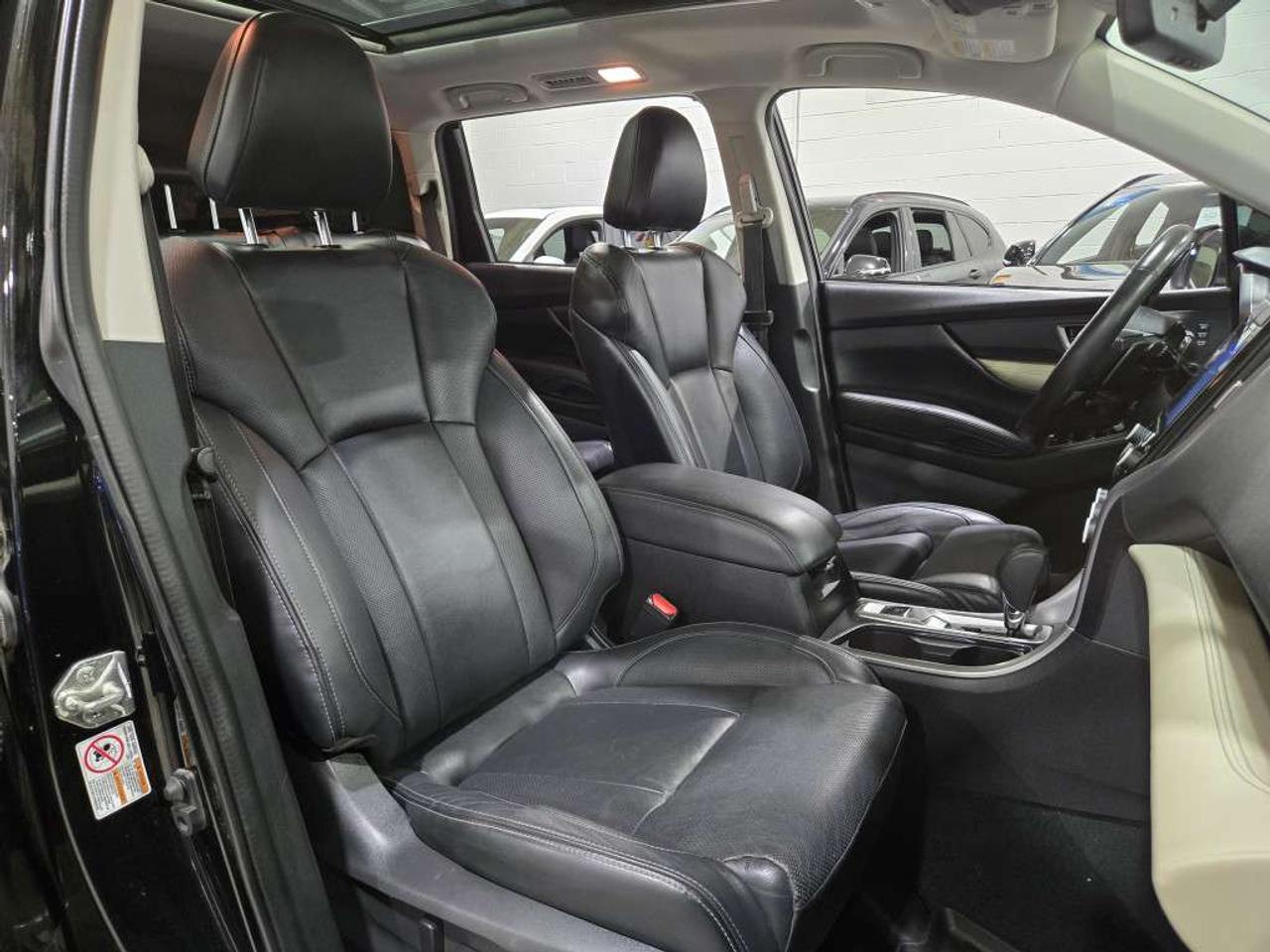 2019 Subaru ASCENT Limited 8 Passenger NO ACCIDENTS LOCAL ONTARIO VEHICLE NEW BRAKES ALL AROUND Photo