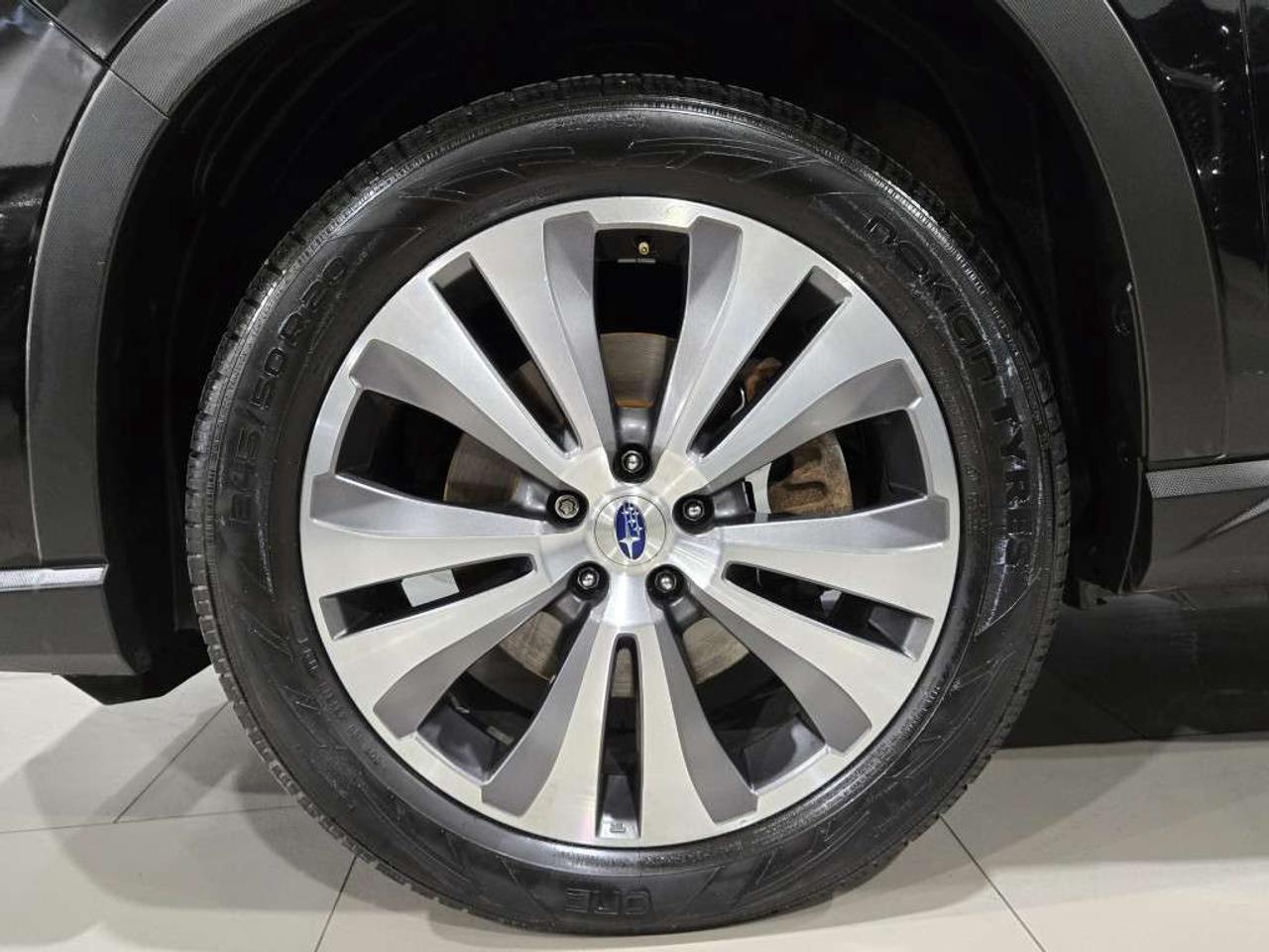 2019 Subaru ASCENT Limited 8 Passenger NO ACCIDENTS LOCAL ONTARIO VEHICLE NEW BRAKES ALL AROUND Photo
