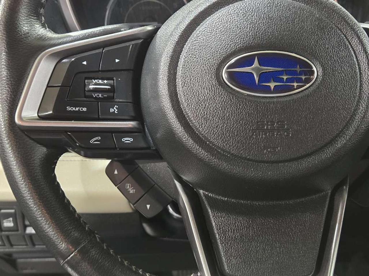 2019 Subaru ASCENT Limited 8 Passenger NO ACCIDENTS LOCAL ONTARIO VEHICLE NEW BRAKES ALL AROUND Photo