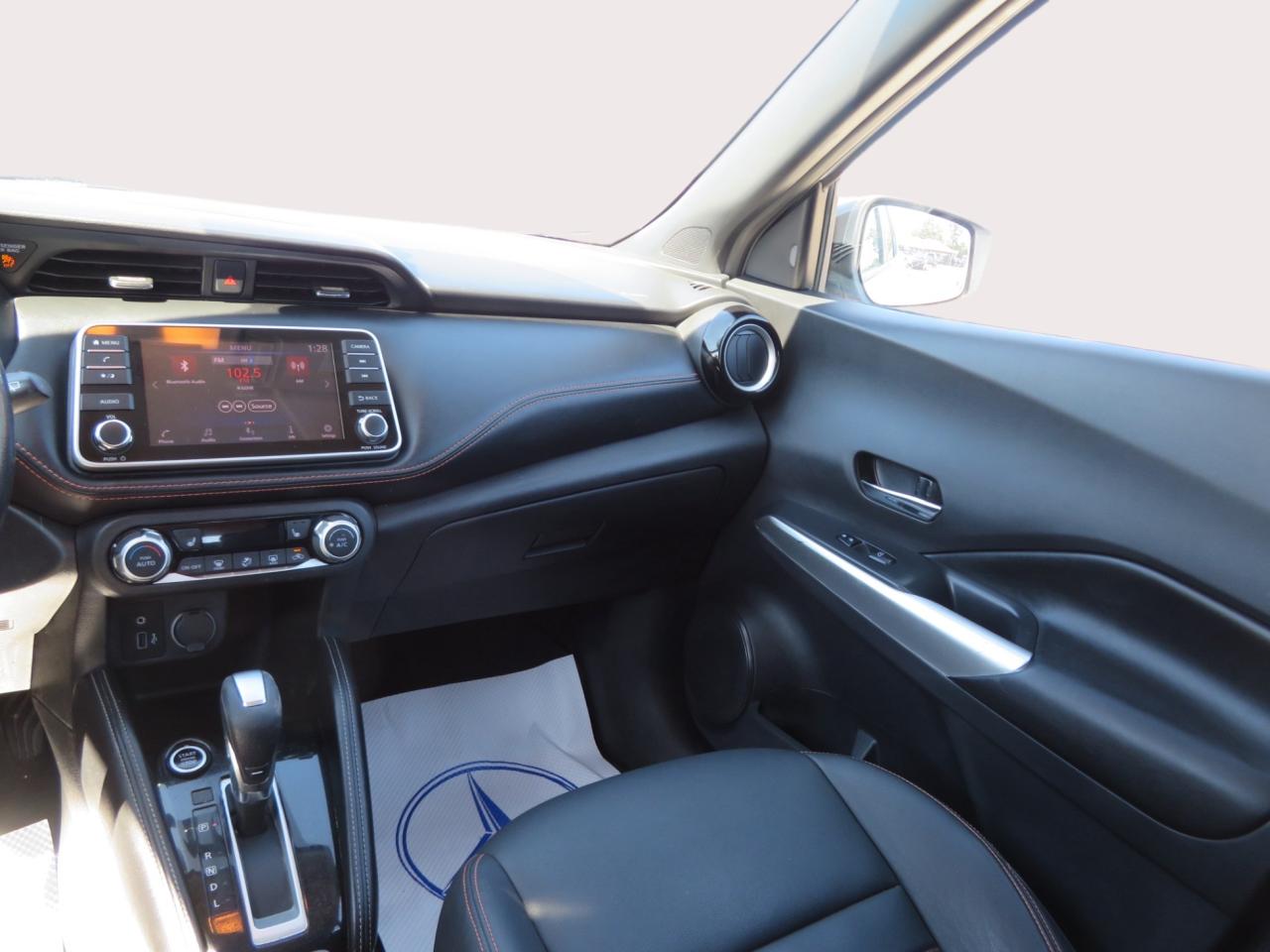 2019 Nissan Kicks S FWD Photo