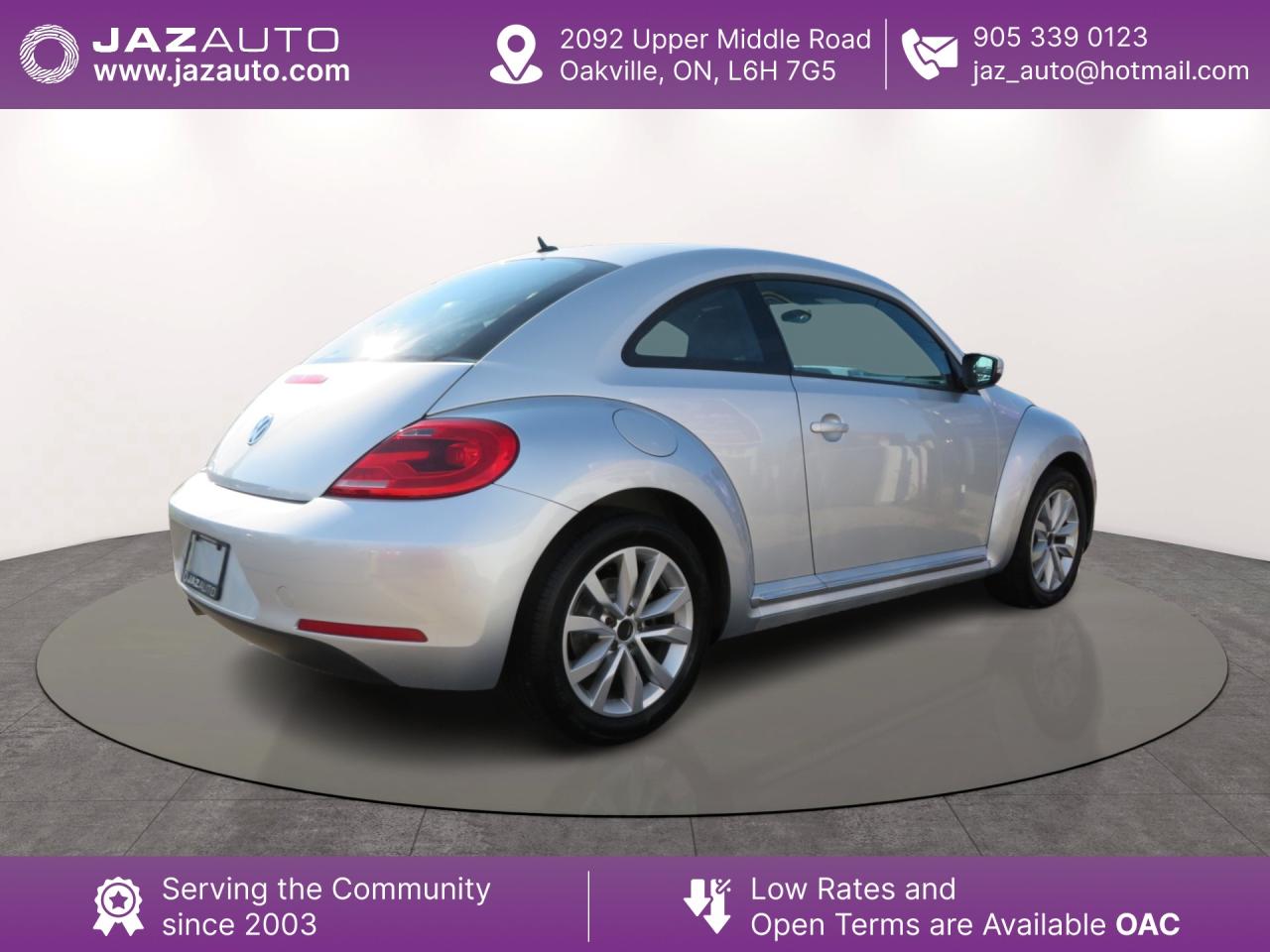 2012 Volkswagen Beetle 2dr Cpe Auto Highline Photo