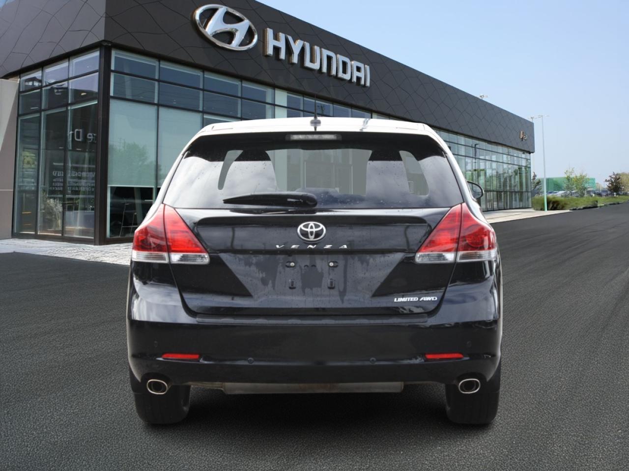 2015 Toyota Venza Limited AWD / Leather / Heated Seats / Sunroof Photo4