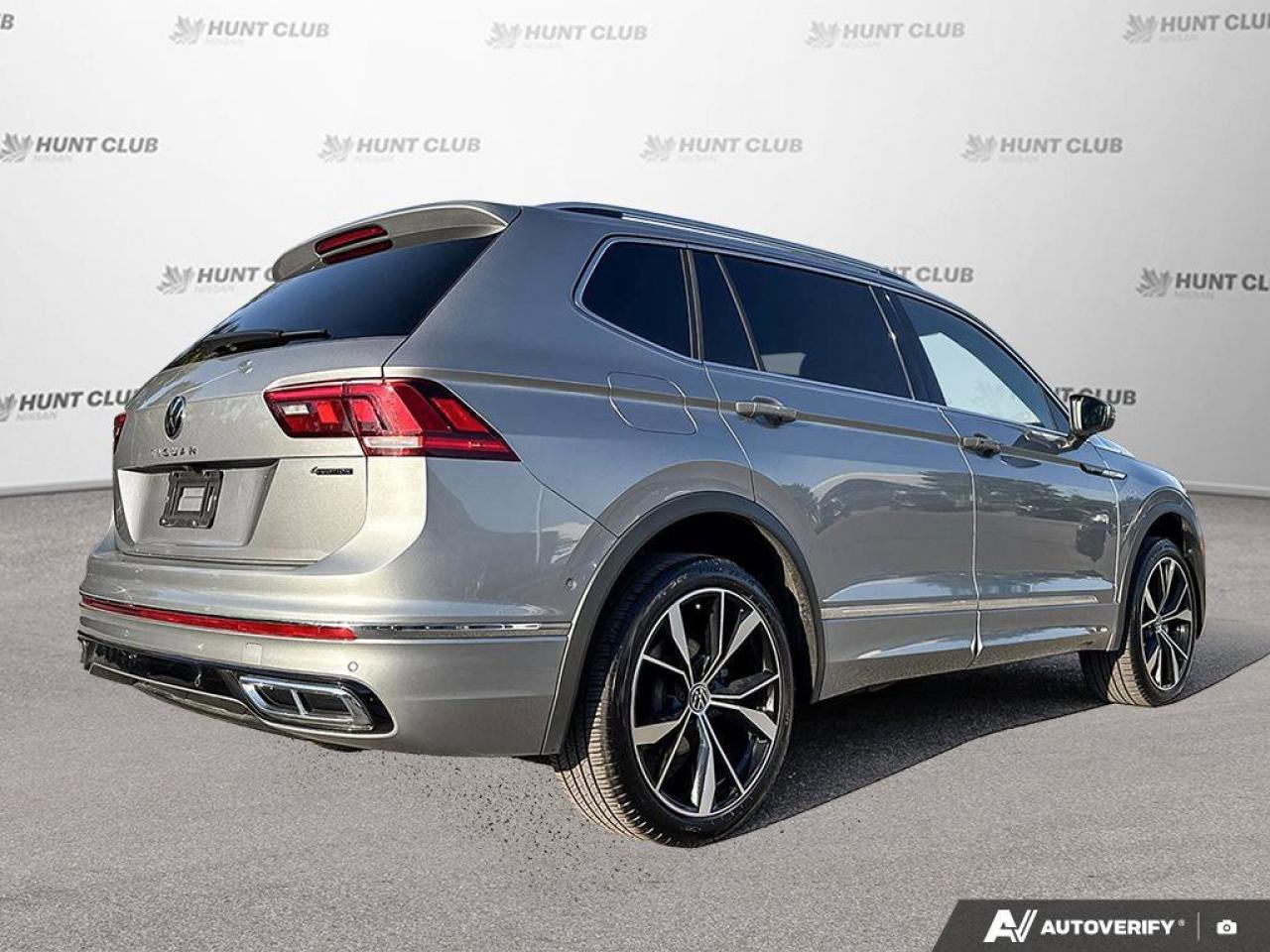 2024 Volkswagen Tiguan Highline R-line Photo