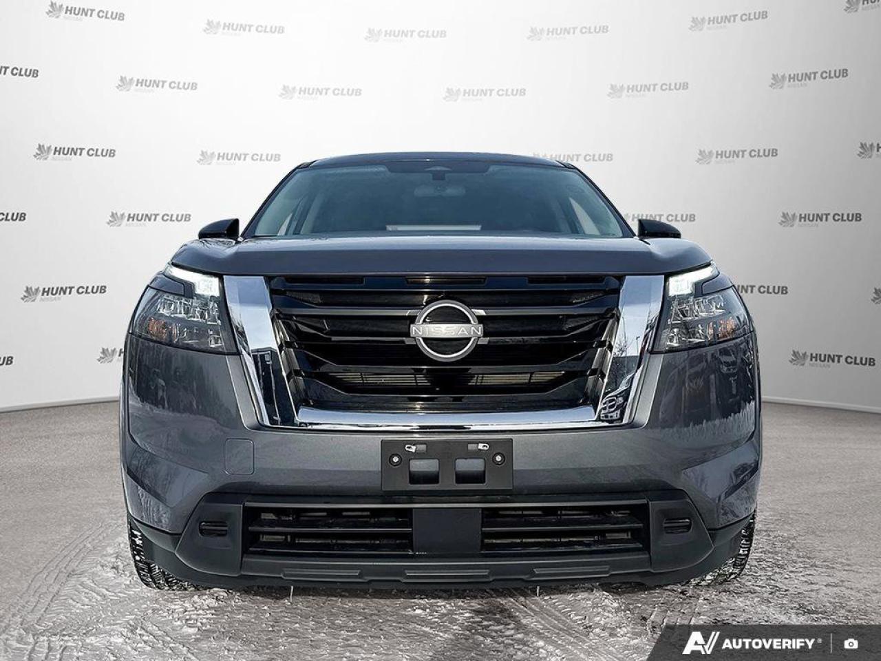 2025 Nissan Pathfinder S Photo